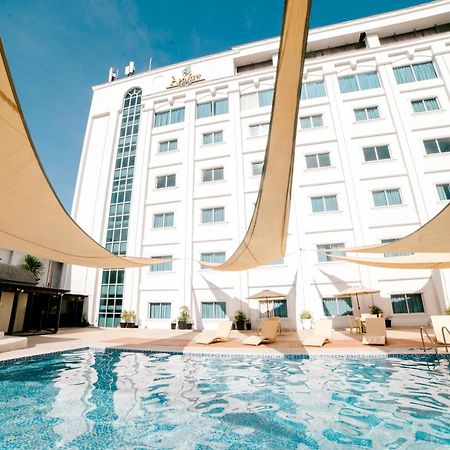 The Apo View Hotel Davao Exterior photo