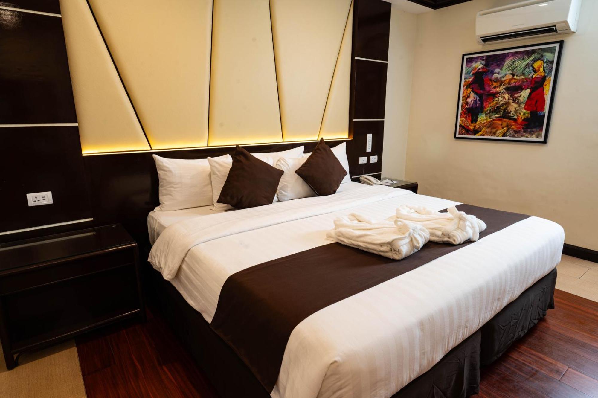 The Apo View Hotel Davao Exterior photo